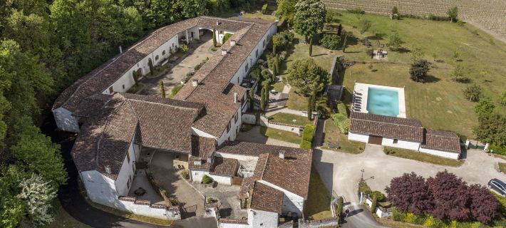 Le Relais de Saint-Preuil, the Originals Relais Vignes du Cognac Hotels in р. Шаранта