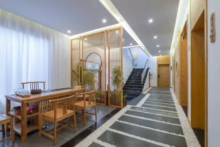 Yicaoyimu B&B (Wutaishan Scenic Area Branch) Отели рядом с достопримечательностью «Jinge Temple»