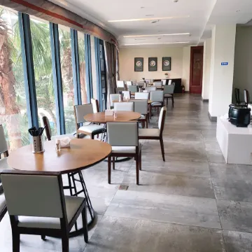 Kairuisi Apartment Отели рядом с достопримечательностью «Haibin Park»