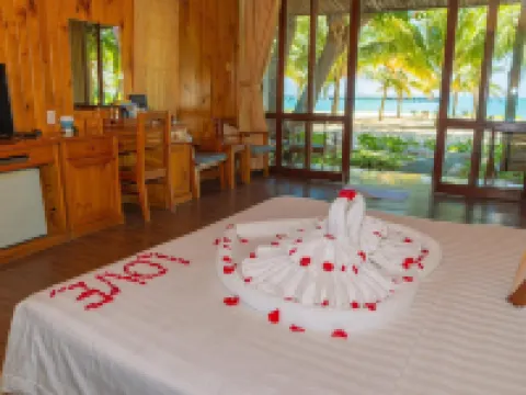 Tân Sơn Nhất Côn Đảo Resort Các khách sạn ở Đảo Côn Đảo