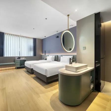 Weiruan E-sports Hotel (Linhai Chonghemen)