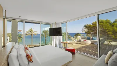 W Ibiza Các khách sạn gần Bus Station Santa Eularia