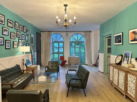 Bingzhong Luo Tingkexi Art Homestay Отели рядом с достопримечательностью «The First Bend of Nujiang River»