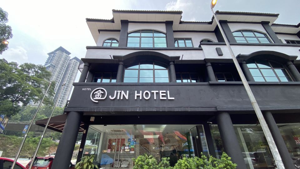 Jin Hotel