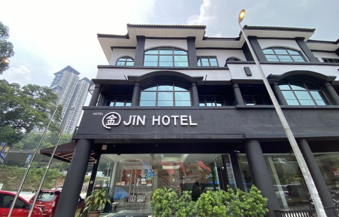 Jin Hotel