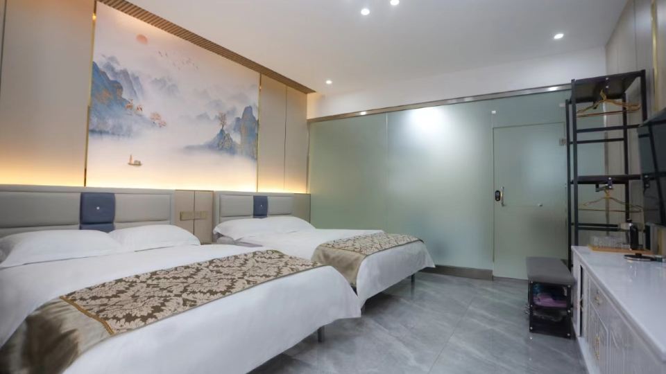 Manzhouli Jingyue Hotel