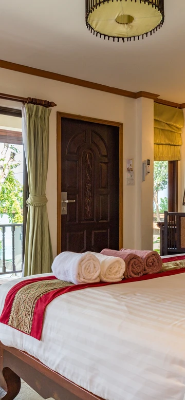 รูปภาพของอ่าวช่อ แกรนด์วิว ไฮด์อะเวย์ รีสอร์ท