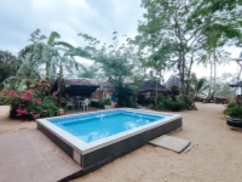 The Clara Beach and Guest House Hotels in Guimaras