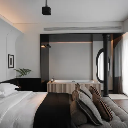Lushe Hotels