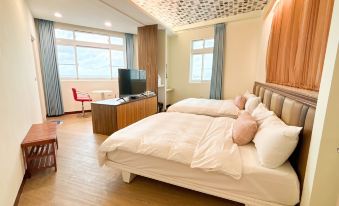 Green Island Bay Resort