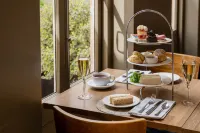 Old Bank Hotel - Breakfast