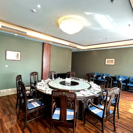 Shuhe Hotel