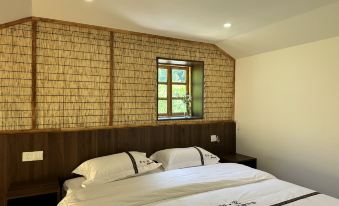 Ximoshanji Shared Courtyard