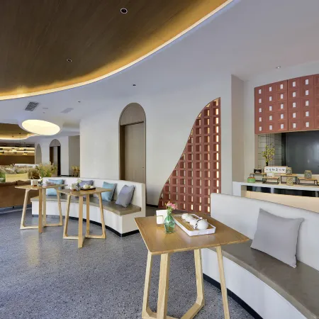 XINJI Hotel