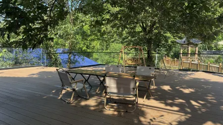 Holiday Guesthouse at the Foot of Wugong Mountain