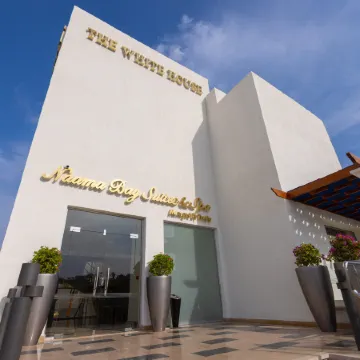 Naama Bay Suites & Spa Отели рядом с достопримечательностью «Залив Наама»