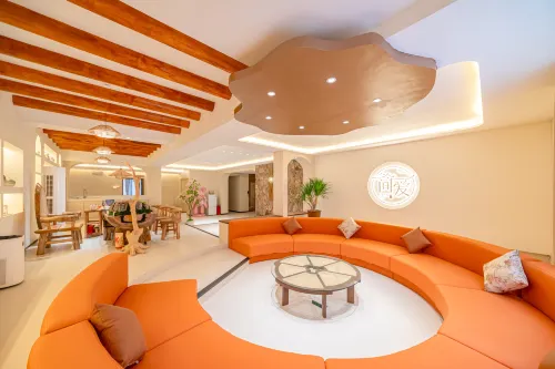 Jane Eyre Designer Hotel