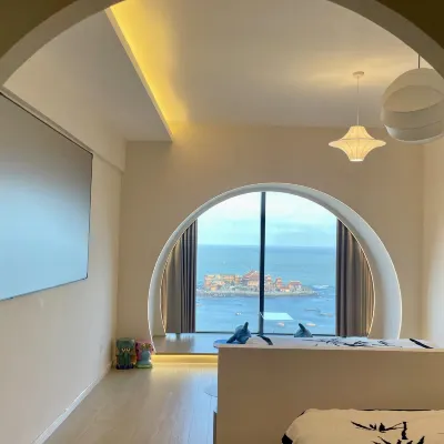 The Island Time Hotels near Luojia Temple