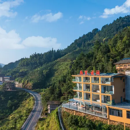 Huali Yunjian Homestay