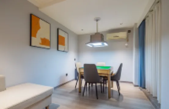 Mishe Light Enjoy Hotel (Yichang Zhongnan Xingfa Square Three Gorges Vocational College)