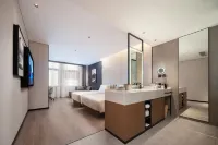 Atour Hotel Zhengzhou Manhattan Weilai Road Hotels in Manhattan Business Centre