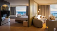 Alarcha Hotels & Resort Các khách sạn gần Green Canyon