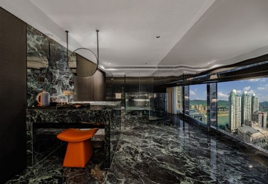 윈시 호텔 객실 내부