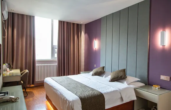 曼卡金蘋果酒店（費縣東方購物廣場店）