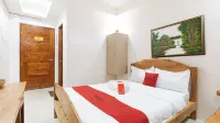 RedDoorz Plus @ Jollydays Hotel Nueva Ecija Hotel di Kota San Jose