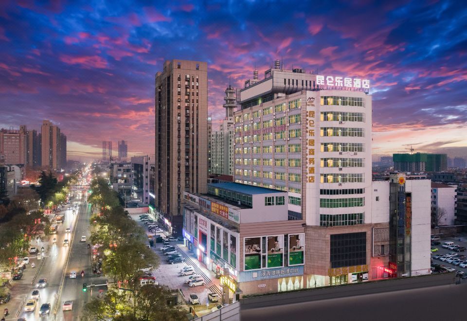 hotel overview picture
