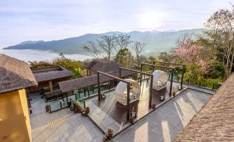Yuanyang YunChang Banshan Resort