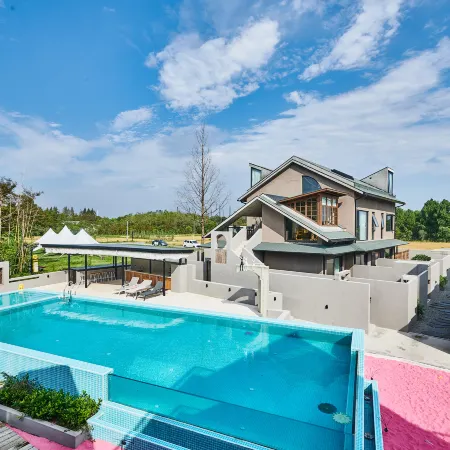 Huakai Banxia · Tianyuan Meishu Resort