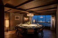 Boundary Mountain Hotel