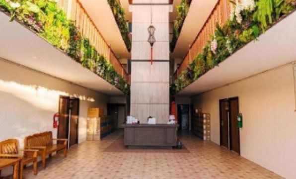 3. B2 에어포트..