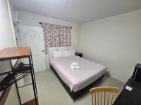 GrabSleepHotel Donmueang airport - Motels