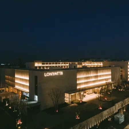 LONYATT HOTEL