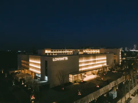 LONYATT HOTEL
