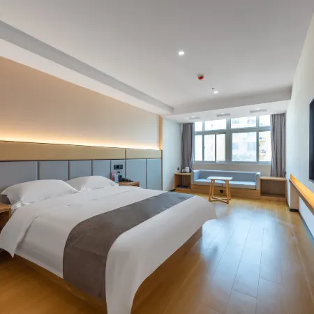 Muqi Hotel (Yancheng High-speed Railway Station)