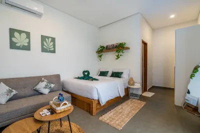 Balibay Bed and Breakfast Hotel dekat The Pantry