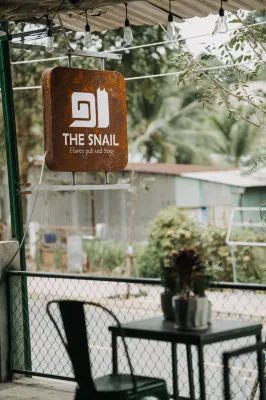 The snail haven pub and stay