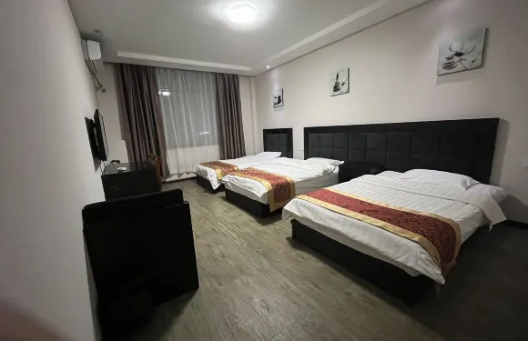 科爾沁左翼中旗鑫龍商務酒店