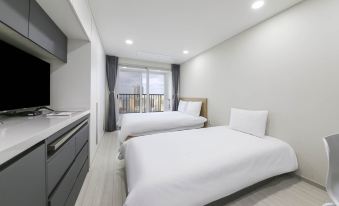 2. 제주 센터포인트..
