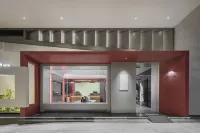 Leishu E-Sports Hotel (Changsha Wuyi Square He Long Gymnasium) Hotels near Tian Xin