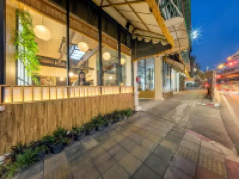 SHIN Hotel Victory Monument Hotel di Bangkok