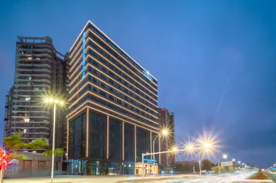 Microtel by Wyndham Maoming Hotels near Huijing Commercial Street