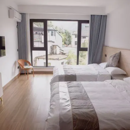 Jinfuyuan Homestay (Fuyang Longlinba) Отели рядом с достопримечательностью «Fuyang Longlinba Sceneic Area»