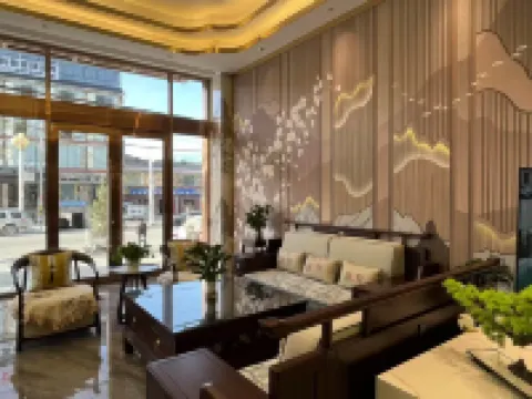 Jigzhi Hanshi Huating Grand Hotel