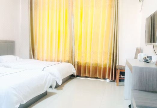 Beihai Wenmei Hotel (Qiaogang Style Street) Hotel Overview