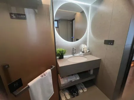 Qiduo Light Luxury Homestay Отели рядом с достопримечательностью «Jianchuan Old Town»