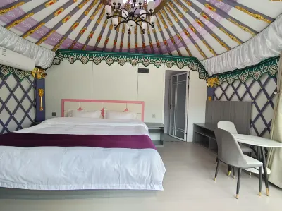 Longxian Customs Nongjiale Hotels near Guanshan Grasslands